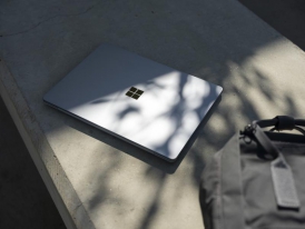 Microsoft Surface Laptop Go Notebook 31,6 cm (12.4\") Touchscreen Intel® Core™ i5 16 GB LPDDR4x-SDRAM 256 GB SSD Wi-Fi 6 (802.11a