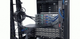 APC 16 Port Multi-Platform Analog KVM KVM-switch Rack-montage Zwart
